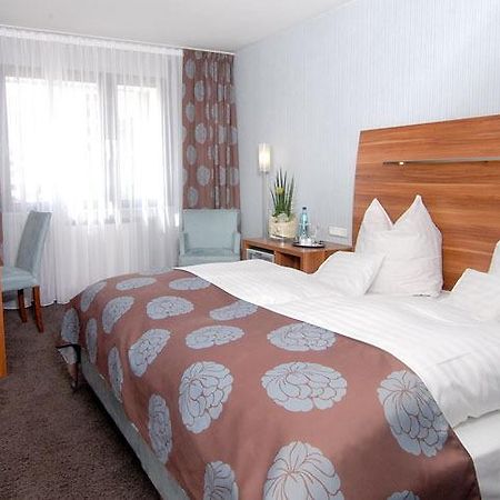 Hotel Graf Offenbach am Main ภายนอก รูปภาพ