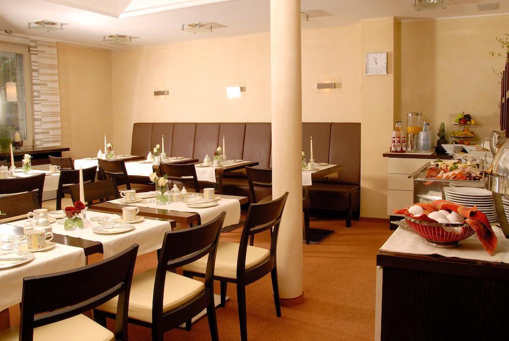 Hotel Graf Offenbach am Main ภายนอก รูปภาพ