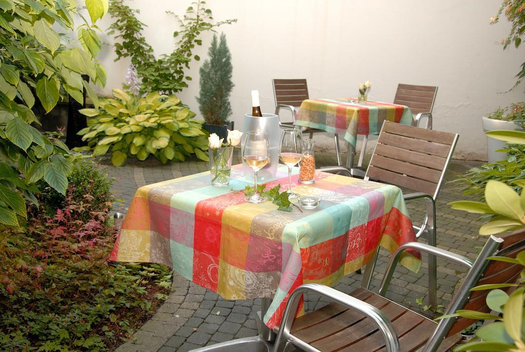 Hotel Graf Offenbach am Main ภายนอก รูปภาพ